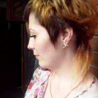 Женская стрижка