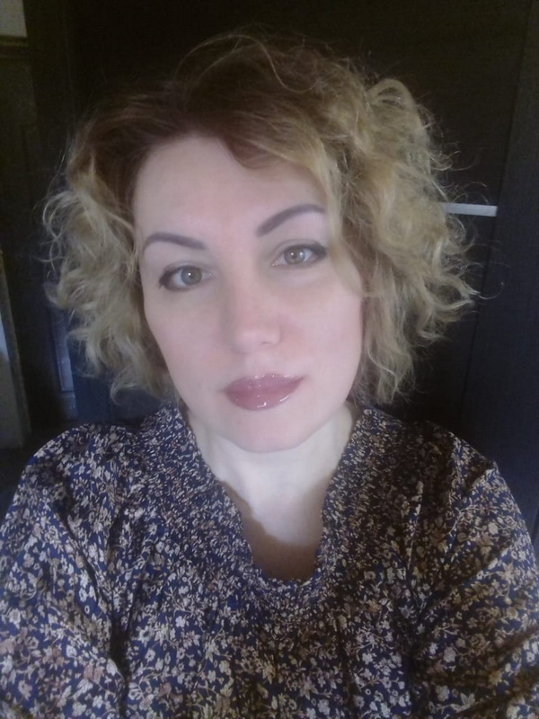 Инна, парикмахер стилист